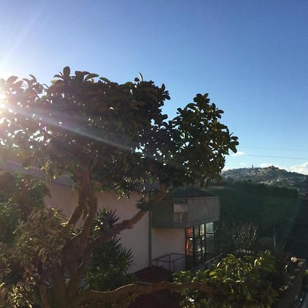 B&B Mirella Citta Sant'Angelo Exteriör bild
