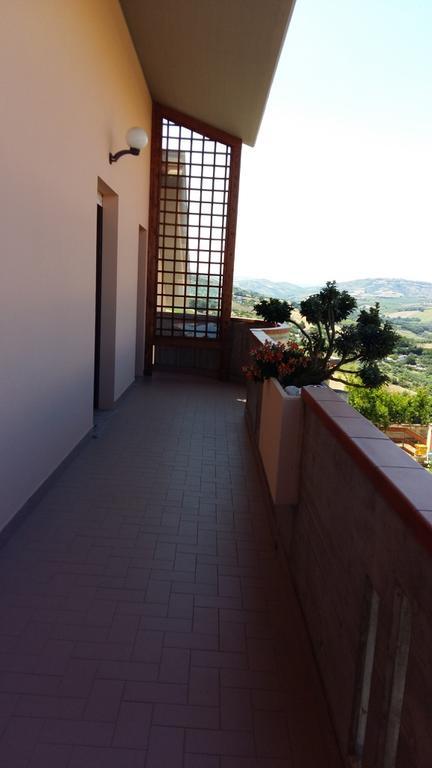 B&B Mirella Citta Sant'Angelo Exteriör bild