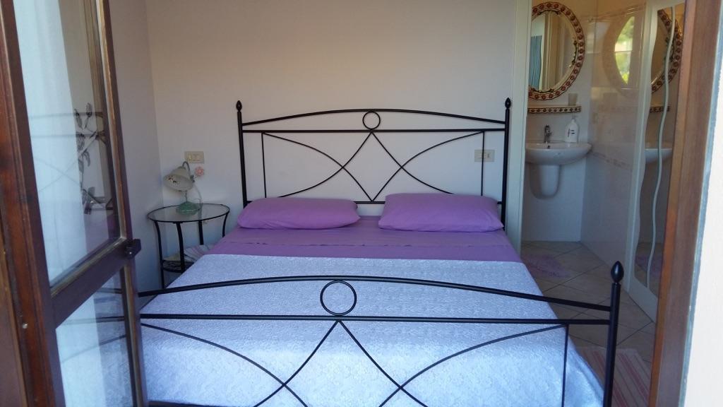 B&B Mirella Citta Sant'Angelo Exteriör bild