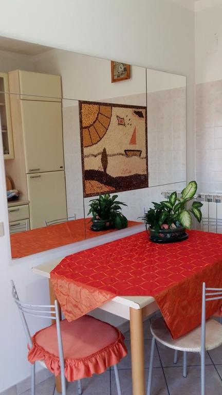 B&B Mirella Citta Sant'Angelo Exteriör bild