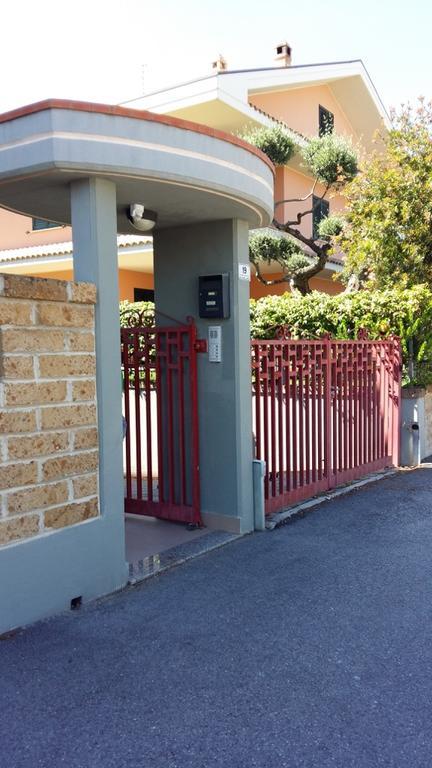 B&B Mirella Citta Sant'Angelo Exteriör bild